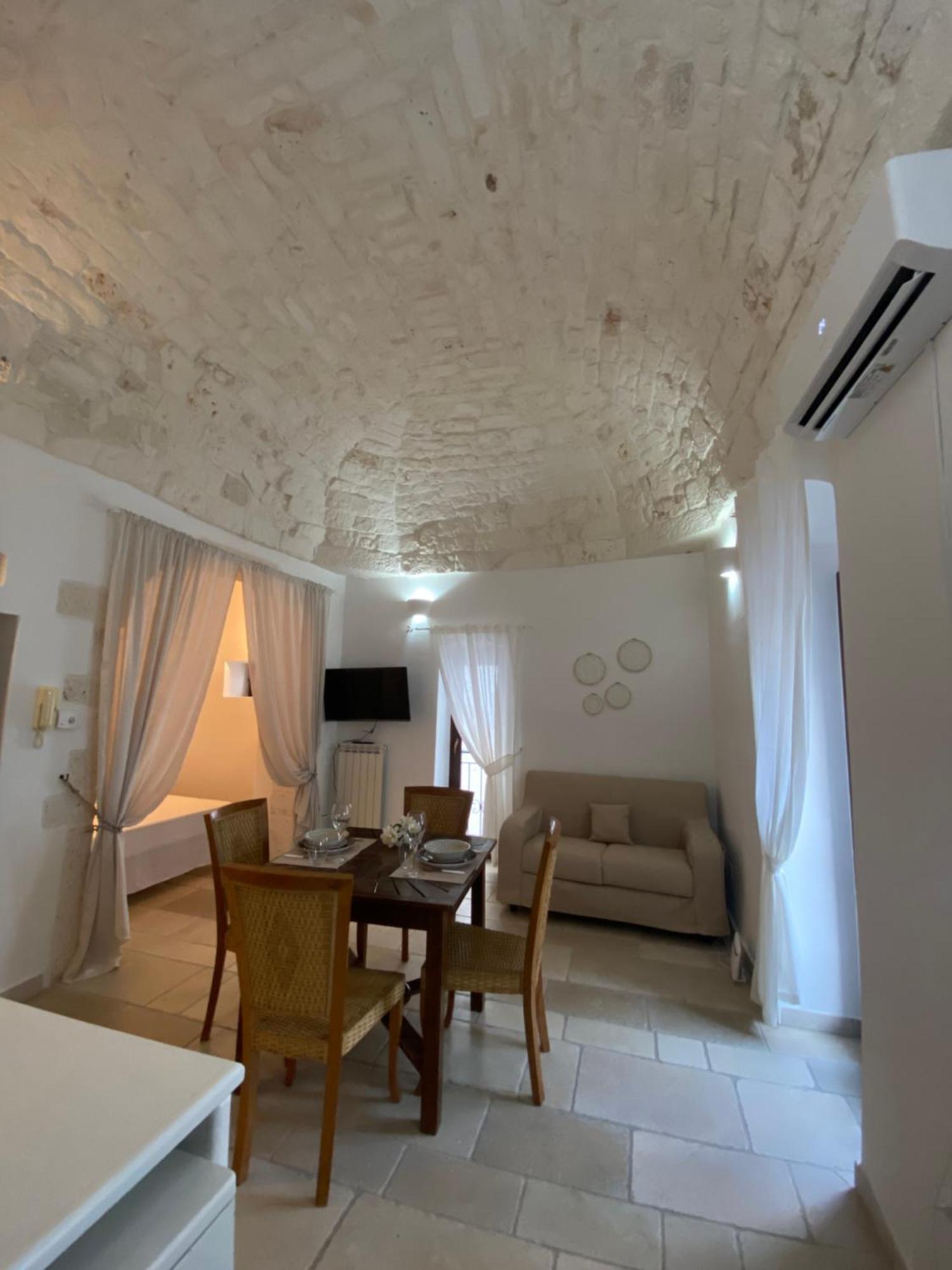 Sav40 Lägenhet Ostuni Exteriör bild